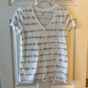 GAP women’s Favorite T